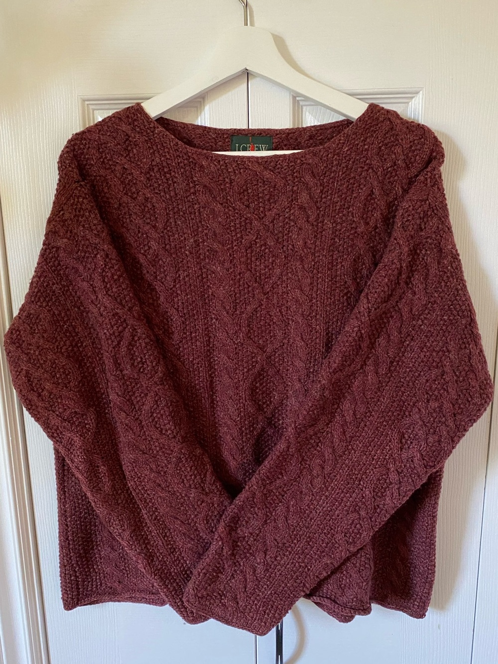 J. Crew Vintage Oarsman Cable-Knit Round Neck Sweater 100% wool Burgundy Small